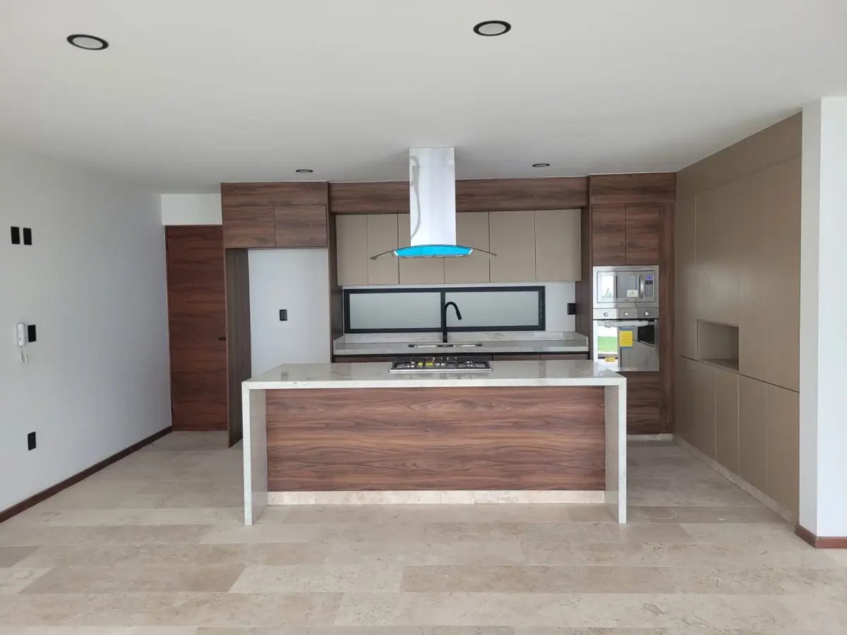 Casa en venta en Fracc San Angel, San Luis Potosí — foto 1 de 10