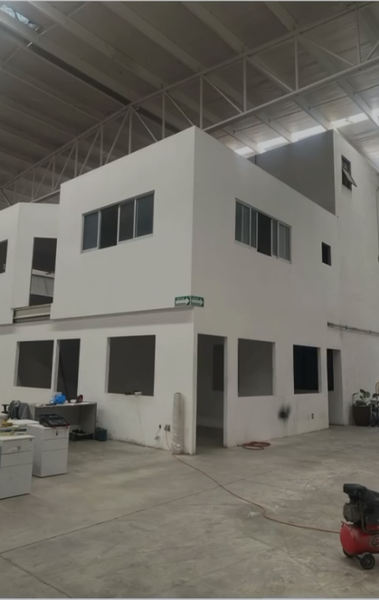 Bodega en renta en Los Robles, Zapopan — foto 2 de 9