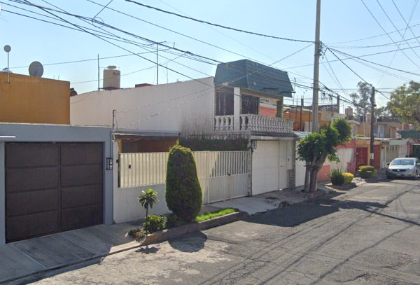 Casa en venta en Prados del Rosario, Azcapotzalco — foto 2 de 20
