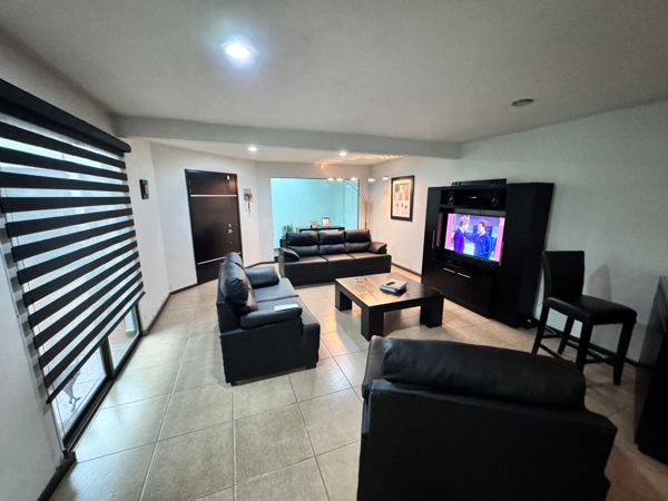 Casa en venta en Hacienda de la Huerta, Morelia — foto 3 de 24