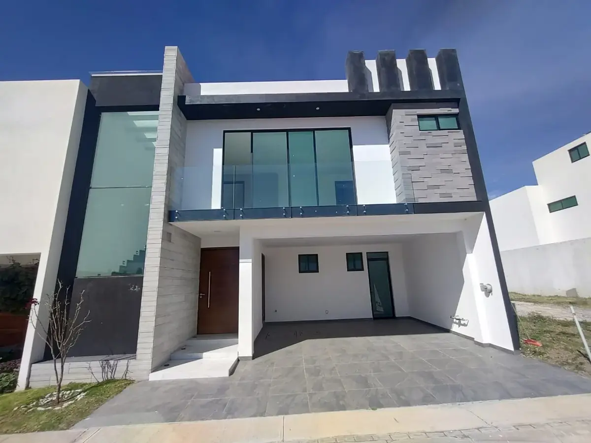 Casa en venta en Fracc Zerezotla, San Pedro Cholula — foto 1 de 31