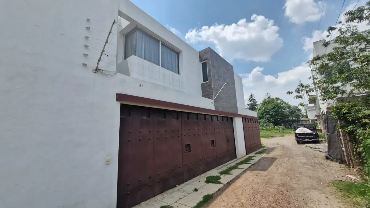 Casa en venta en San Juan Cuautlancingo, Cuautlancingo — foto 1 de 39