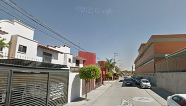Casa en venta en Arboledas de Ibarrilla, León — foto 2 de 11