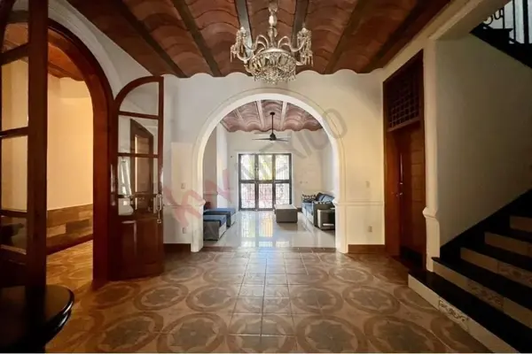 Casa en venta en Mazatlán Centro, Mazatlán — foto 2 de 27