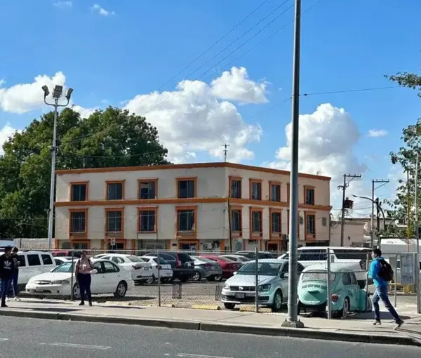 Edificio en venta en Centenario, Hermosillo — foto 2 de 4