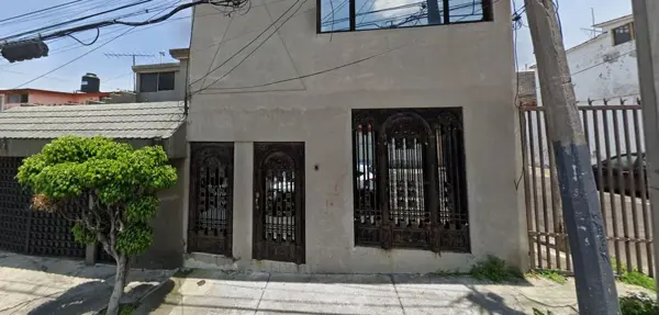 Casa en venta en Loma de Canteras (Lomas de Cantera), Naucalpan de Juárez — foto 2 de 35