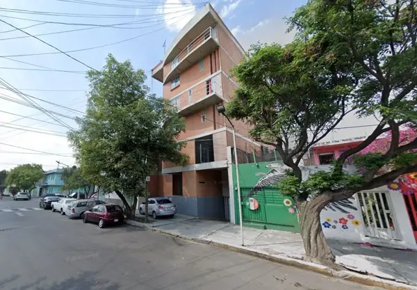 Casa en venta en Simon Bolivar, Venustiano Carranza — foto 2 de 7