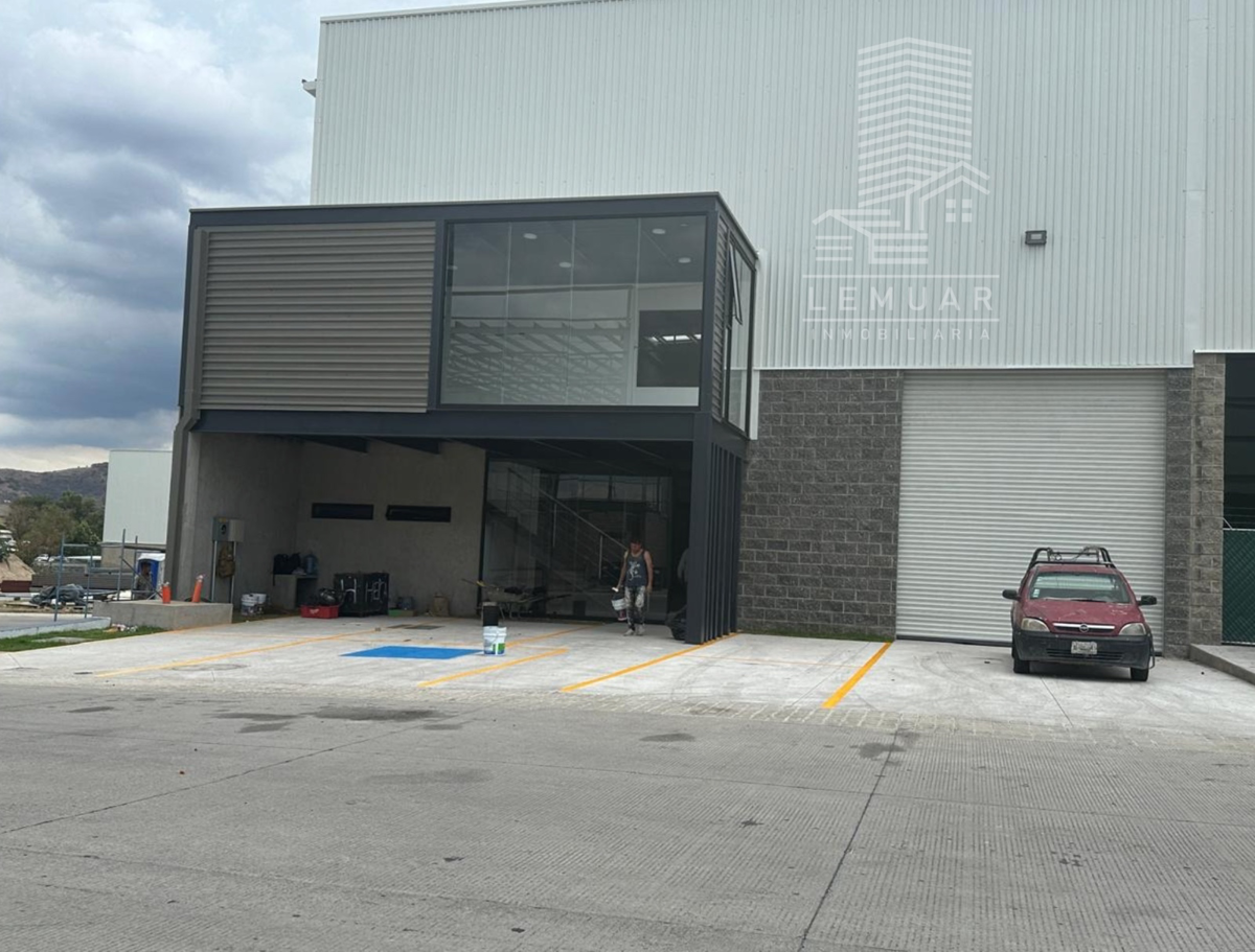 Bodega en renta en Los Molinos, Zapopan — foto 1 de 8