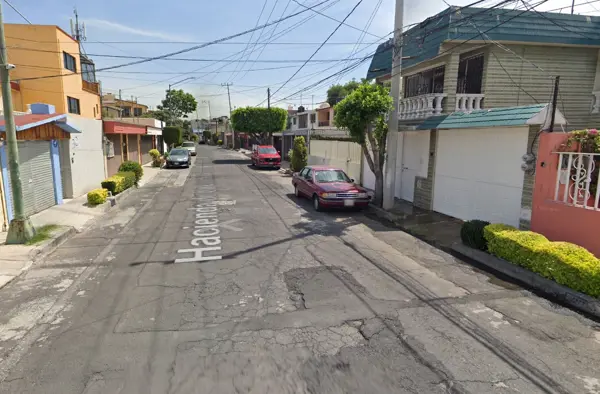Casa en venta en Prados del Rosario, Azcapotzalco — foto 2 de 26