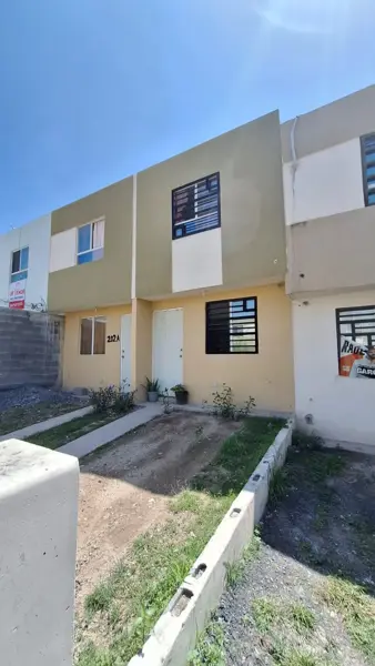 Casa en venta en Valle de Lincoln, García — foto 2 de 19