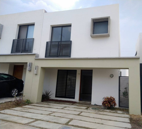 Casa en venta en Adamar, Tlajomulco de Zúñiga, Jalisco