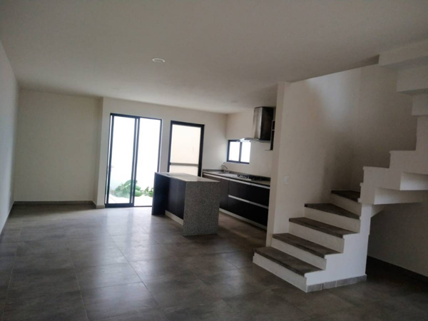 Casa en venta en Adamar, Tlajomulco de Zúñiga — foto 3 de 42