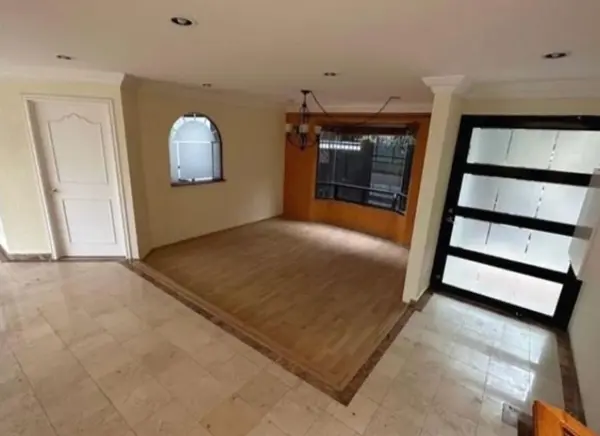 Casa en venta en Cumbres de San Mateo, Naucalpan de Juárez — foto 2 de 8