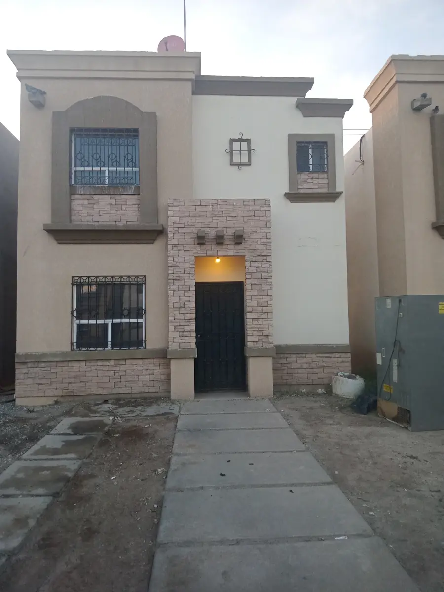 Casa en venta en Privadas Campestre, Mexicali — foto 1 de 10