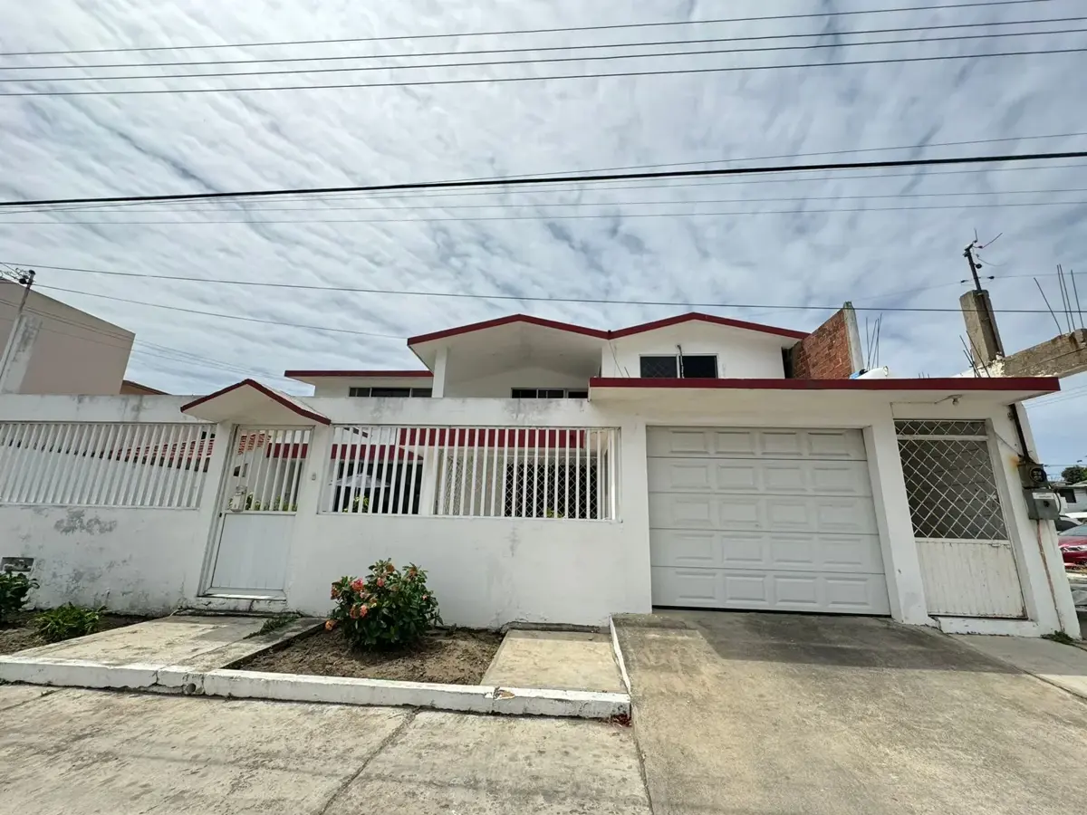 Casa en venta en Unidad Nacional, Ciudad Madero — foto 1 de 13