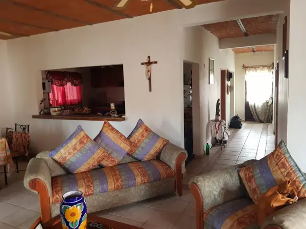 Casa en renta en Del Socorro, Tepezalá — foto 2 de 10