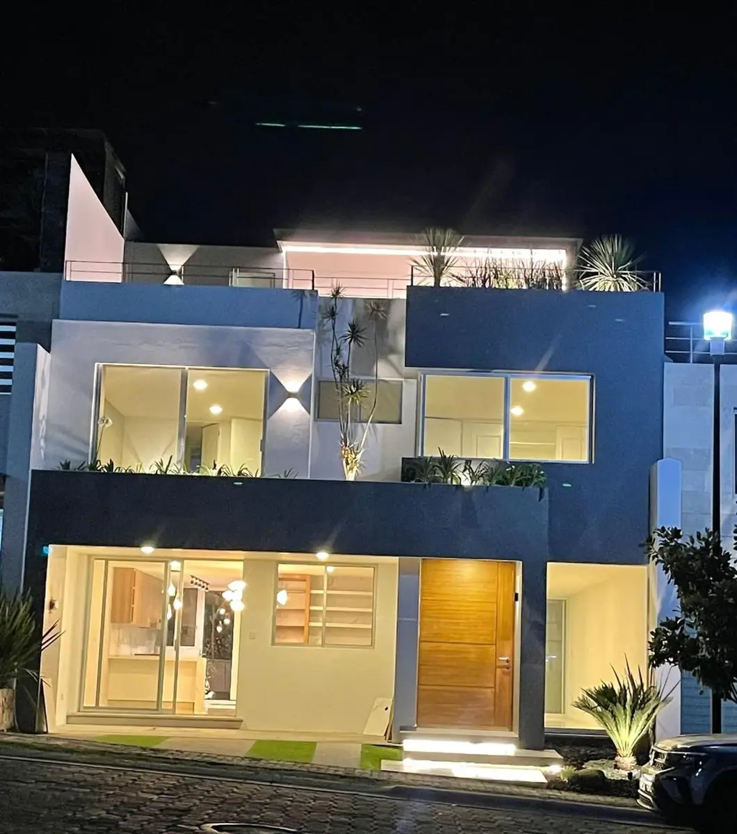 Casa en venta en Lomas de Angelópolis, San Andrés Cholula — foto 1 de 28