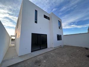 Casa en venta en Los Valdez, Saltillo — foto 3 de 17