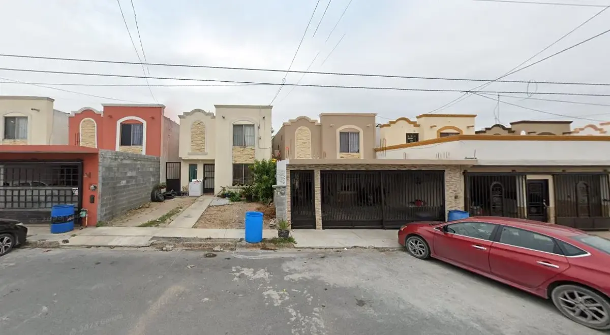 Casa en venta en Vista Hermosa, Reynosa — foto 1 de 7