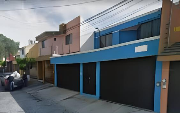Casa en venta en Lomas de Vista Bella, Morelia — foto 2 de 8