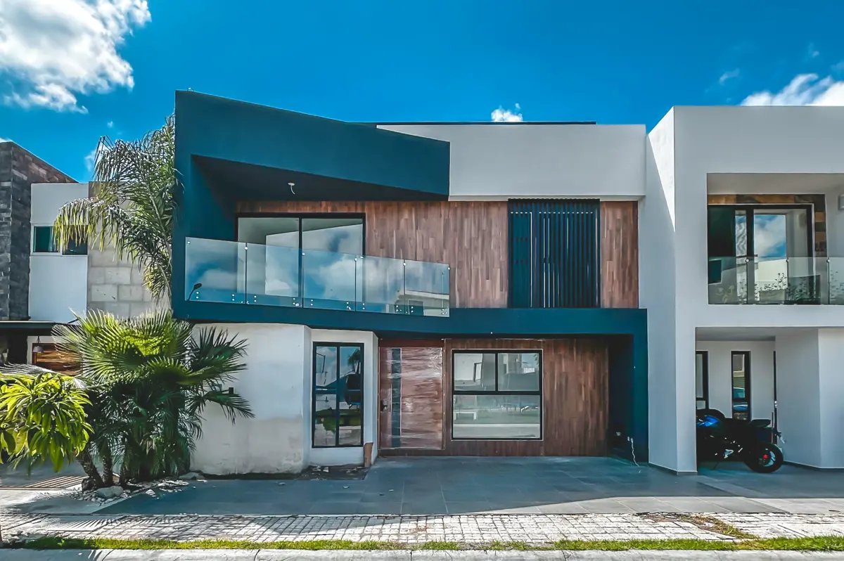 Casa en venta en Lomas de Angelópolis, Ocoyucan — foto 1 de 30