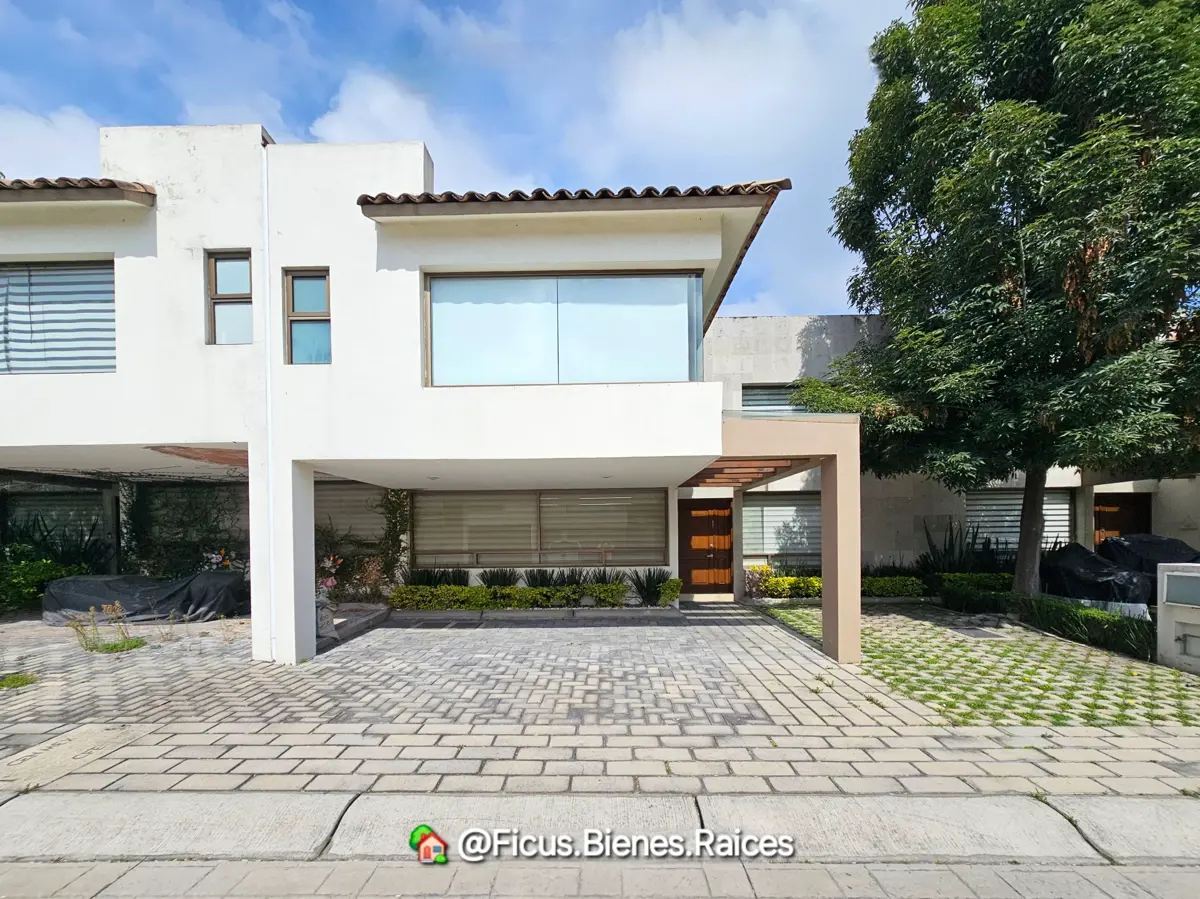 Casa en venta en San Andres Ocotlan, Calimaya — foto 1 de 31