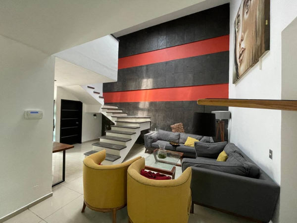 Casa en renta en Arbolada Bosques de Santa Anita, Tlajomulco de Zúñiga — foto 3 de 26