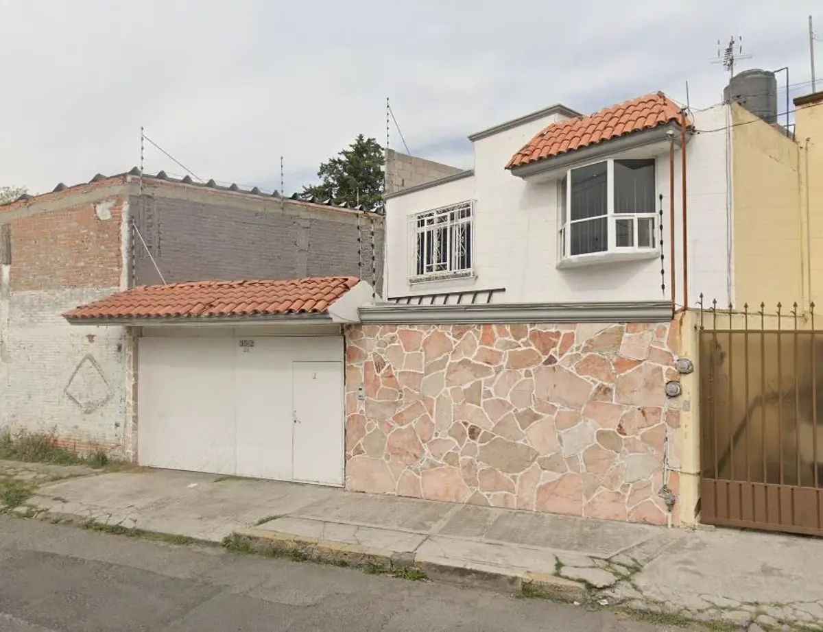 Casa en venta en Zaragoza, Zaragoza — foto 1 de 7
