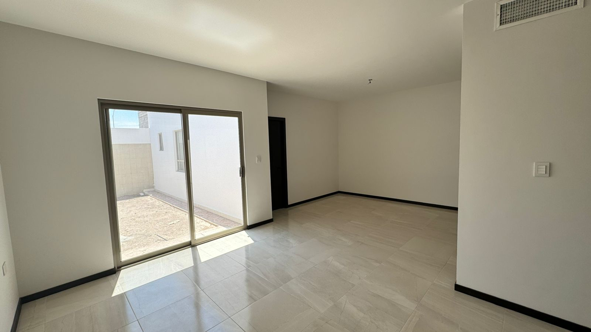 Casa en venta en Los Viñedos, Torreón — foto 1 de 33
