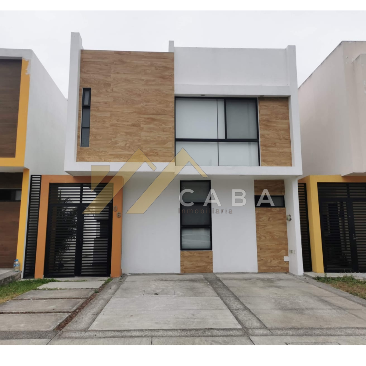 Casa en venta en Lomas de la Rioja, Alvarado — foto 1 de 14