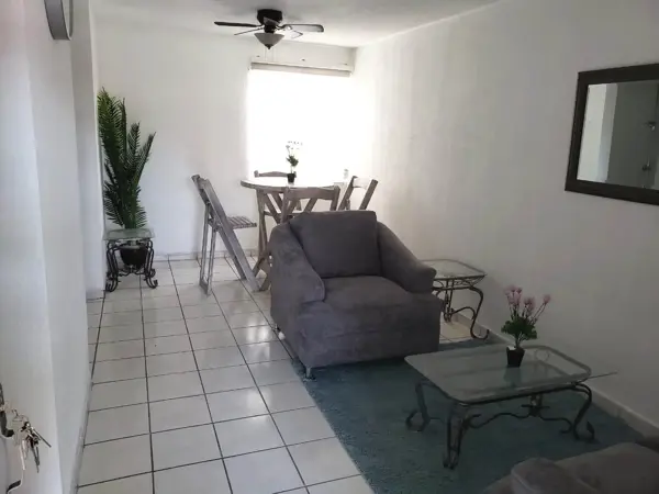 Casa en renta en Las Brisas, Saltillo — foto 2 de 7