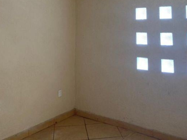 Casa en venta en 18, Xochimilco — foto 2 de 15