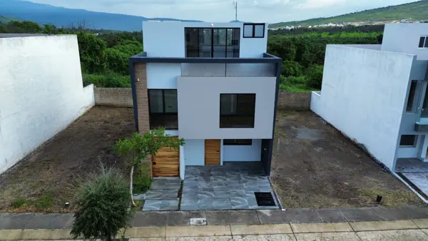 Casa en Adamar, Tlajomulco de Zúñiga, Jalisco