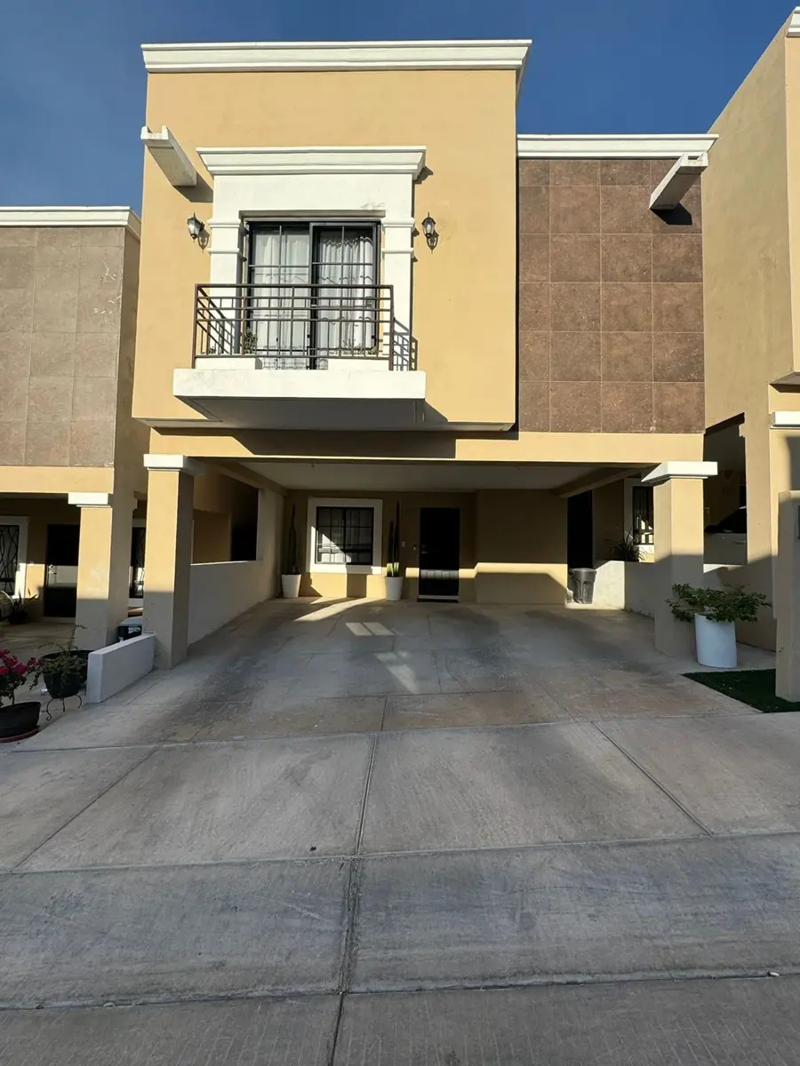 Casa en venta en Altaria Residencial, Hermosillo — foto 1 de 13