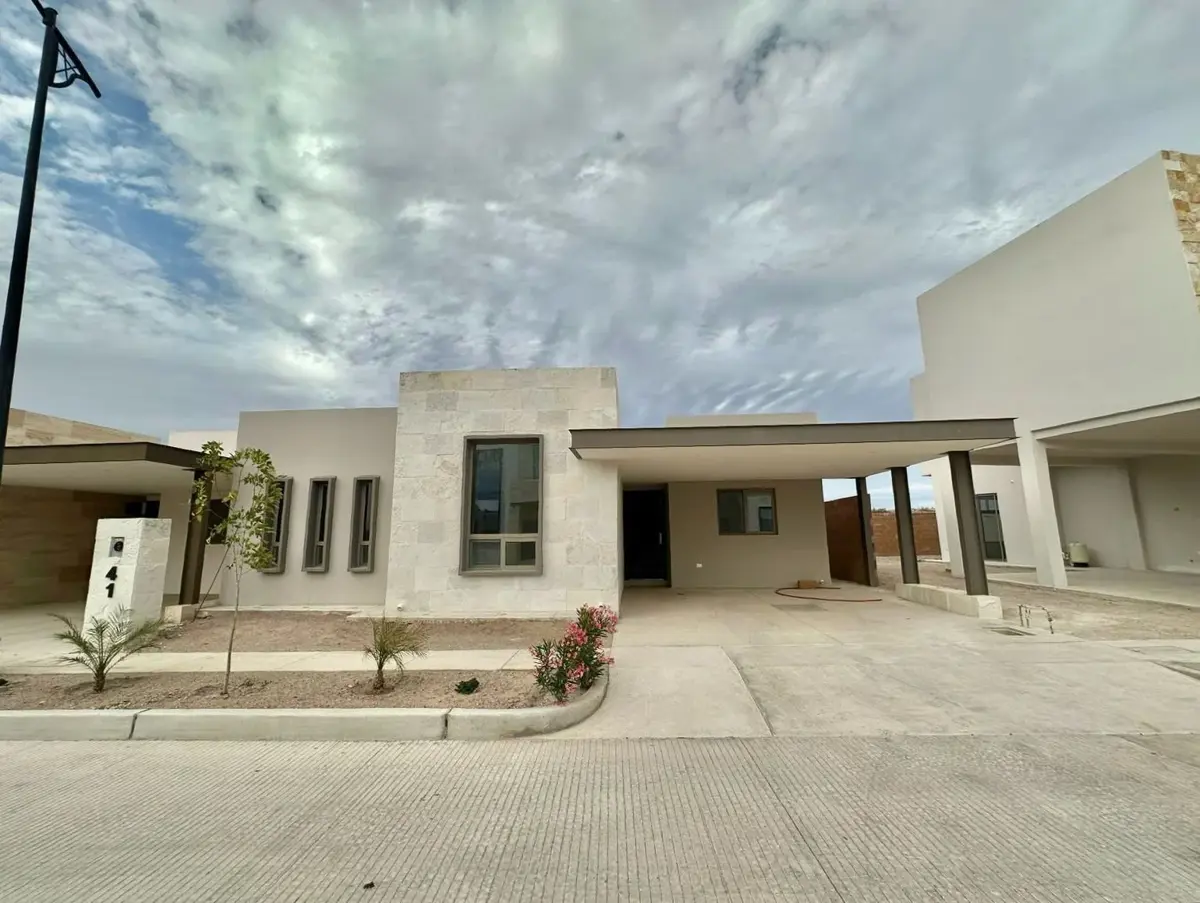 Casa en venta en Basalto, Hermosillo — foto 1 de 17