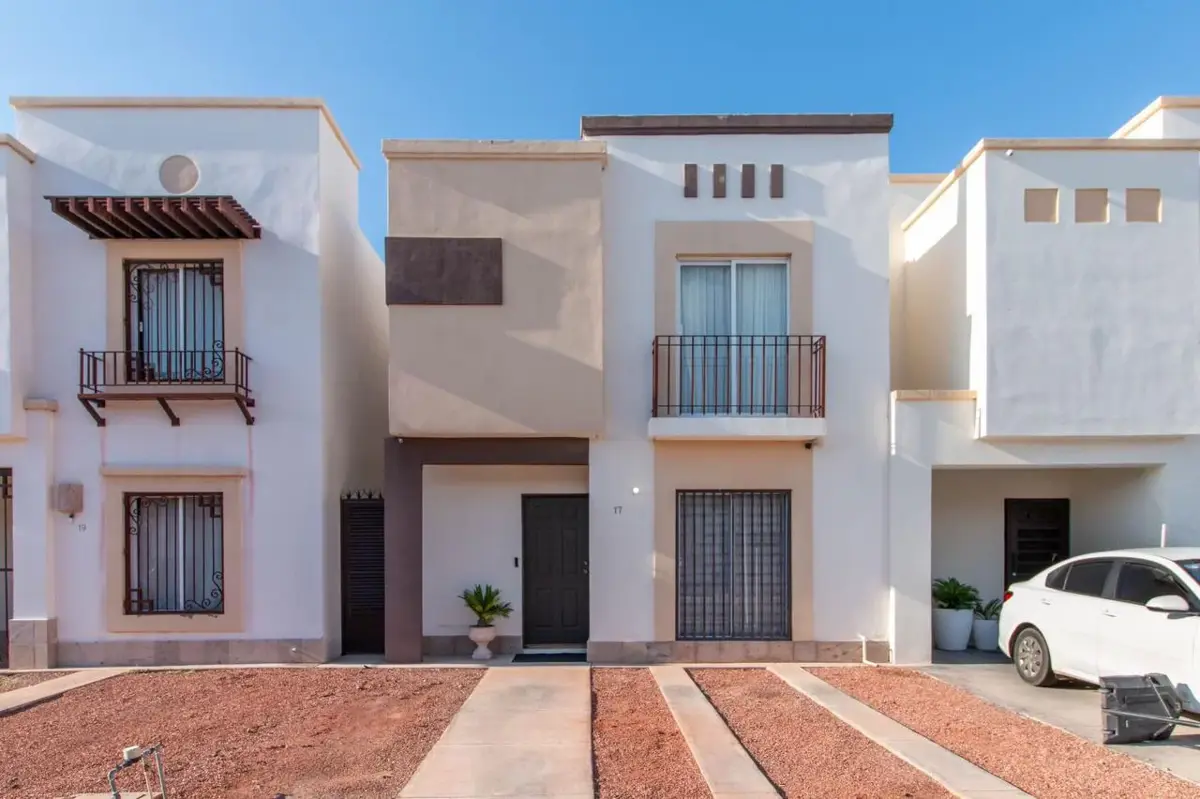 Casa en venta en Las Provincias, Hermosillo — foto 1 de 12