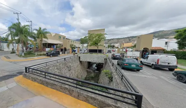 Casa en venta en Santa Anita Residencial, San Pedro Tlaquepaque — foto 2 de 7