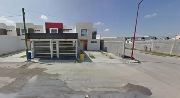 Casa en venta en Vista Hermosa, Reynosa — foto 2 de 8