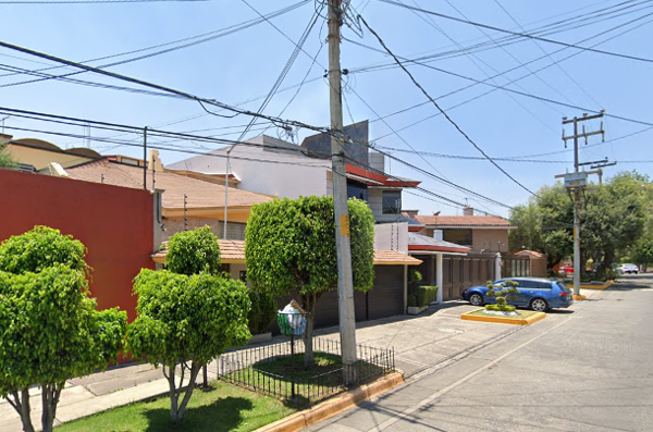 Casa en venta en Ciudad Satelite, Naucalpan de Juárez — foto 3 de 6