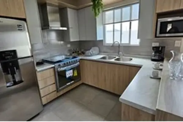 Casa en venta en Portal de las Lomas, Saltillo — foto 3 de 21