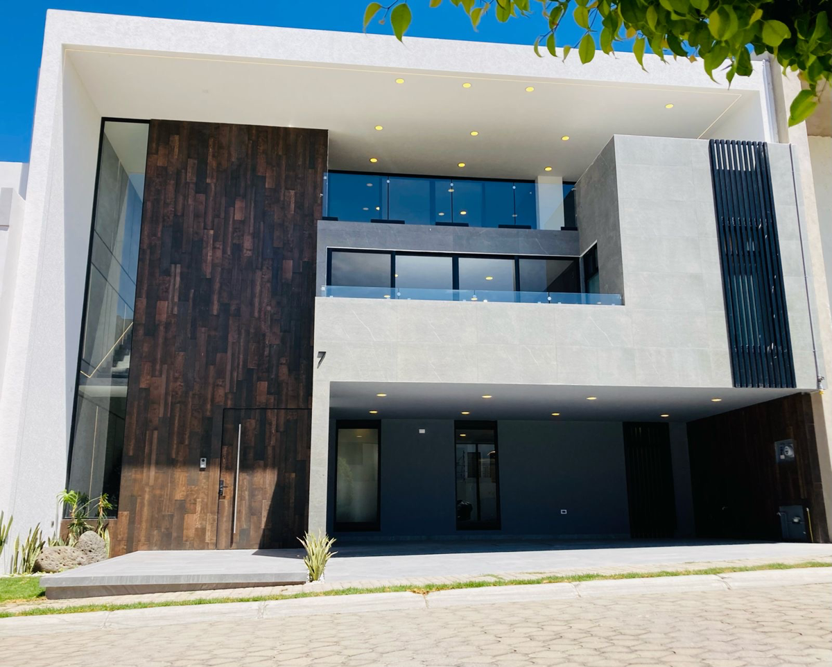 Casa en venta en Lomas de Angelópolis, San Andrés Cholula — foto 1 de 21