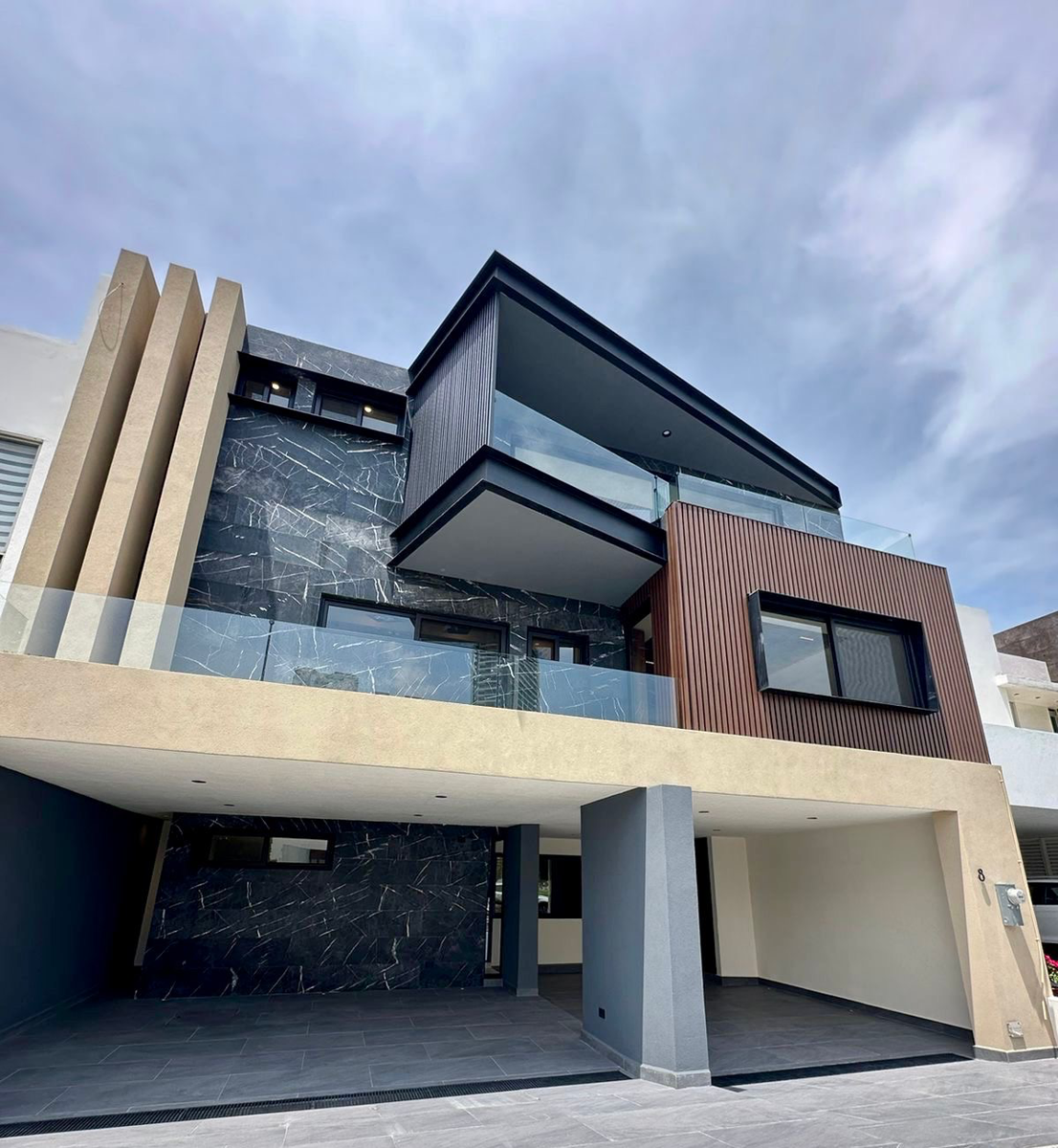Casa en venta en Lomas de Angelópolis, San Andrés Cholula — foto 1 de 21