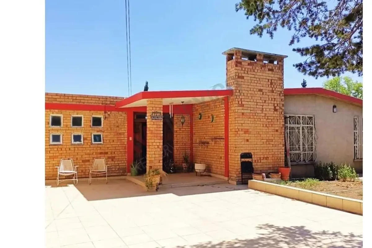 Casa en venta en Virreyes Residencial, Saltillo — foto 1 de 9