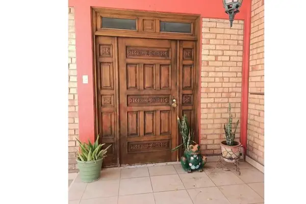 Casa en venta en Virreyes Residencial, Saltillo — foto 2 de 9