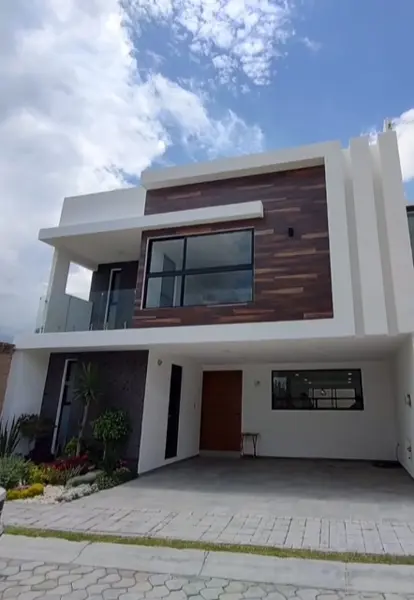 Casa en Lomas de Angelópolis, San Andrés Cholula, Puebla