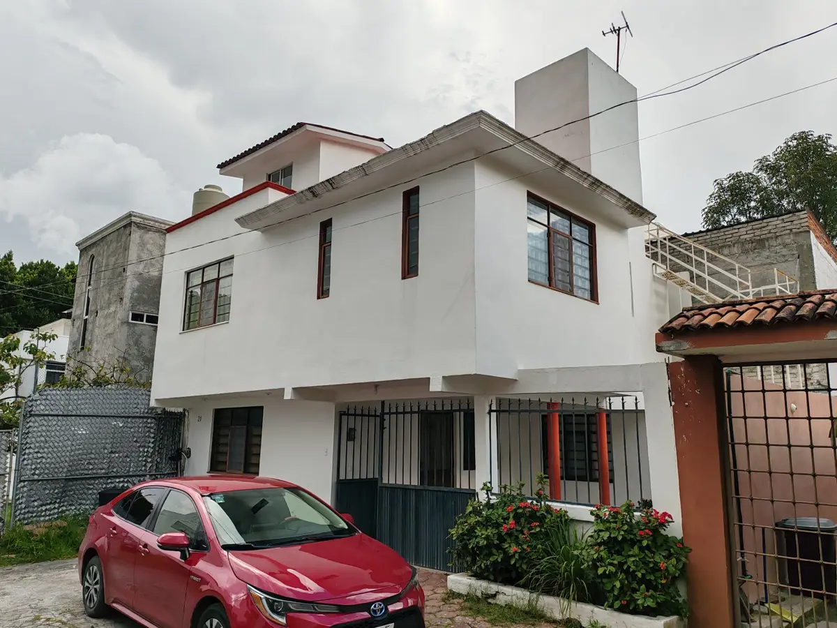 Casa en venta en Los Pirules, Morelia — foto 1 de 26