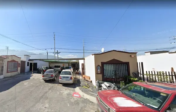 Casa en venta en Misión San Juan, García — foto 2 de 6