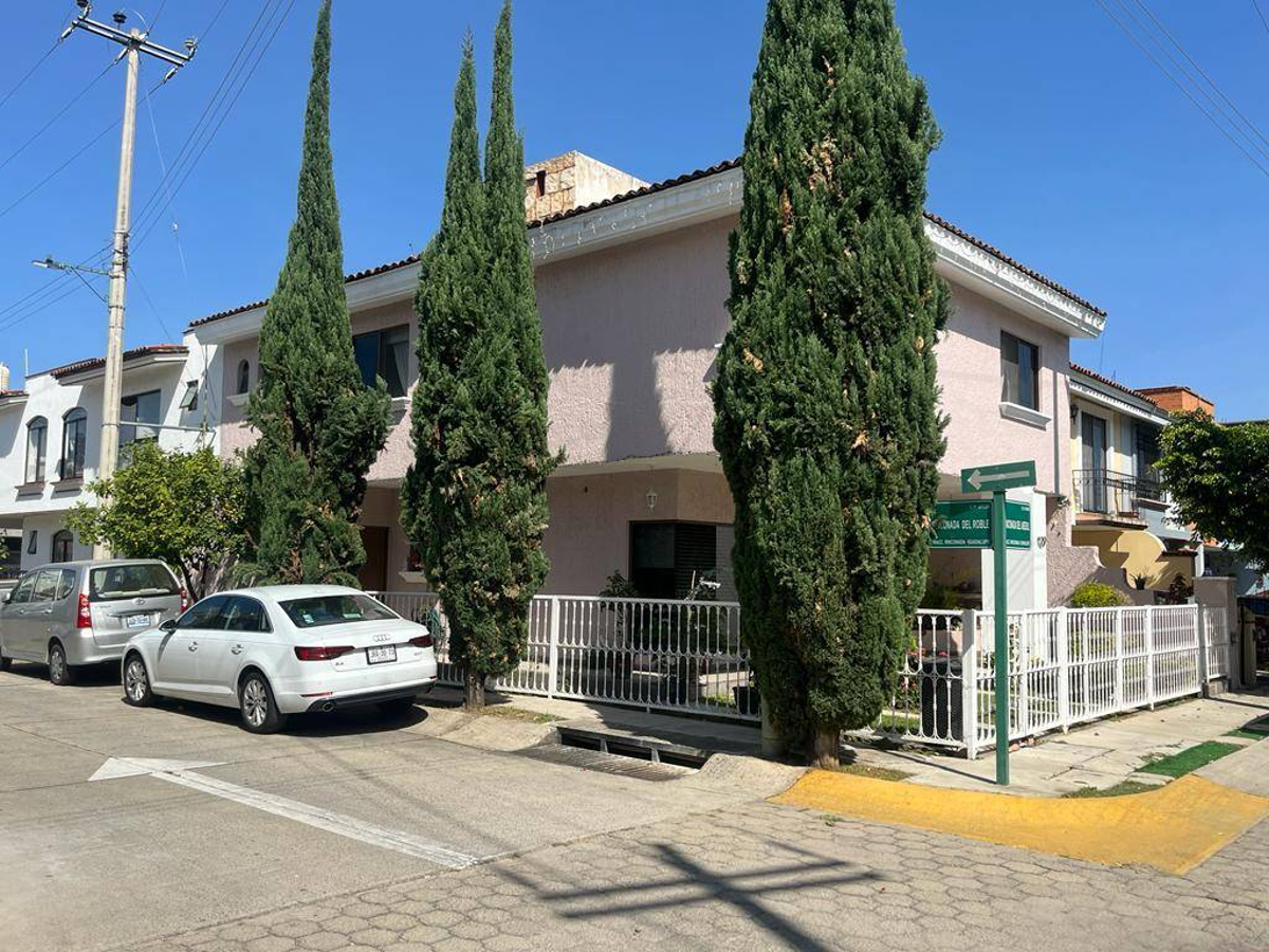 Casa en venta en Rinconada Guadalupe, Zapopan — foto 1 de 10