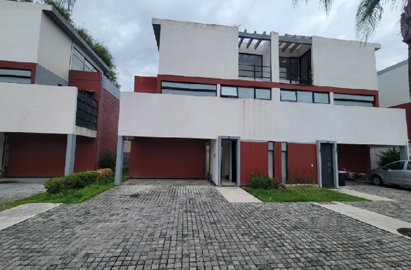 Casa en Santa Anita, San Pedro Tlaquepaque, Jalisco