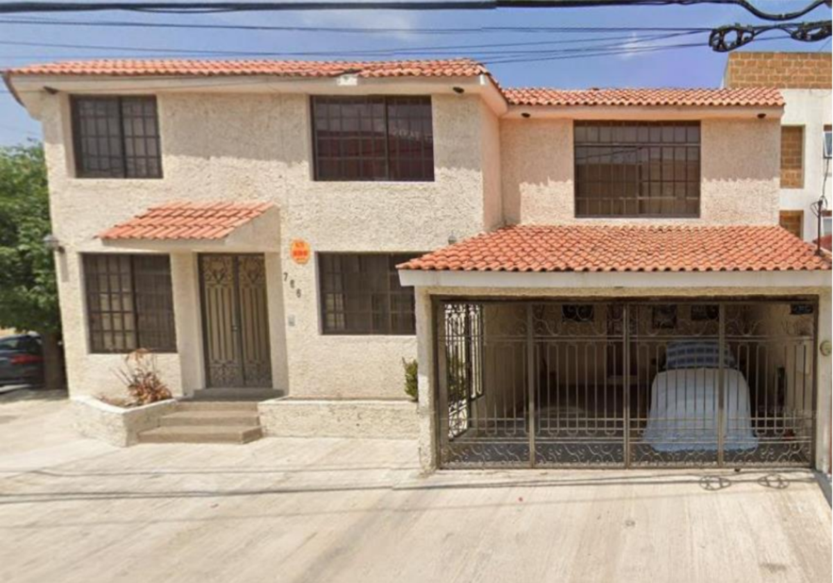 Casa en venta en Lomas Cuarta Sección, San Luis Potosí — foto 1 de 8